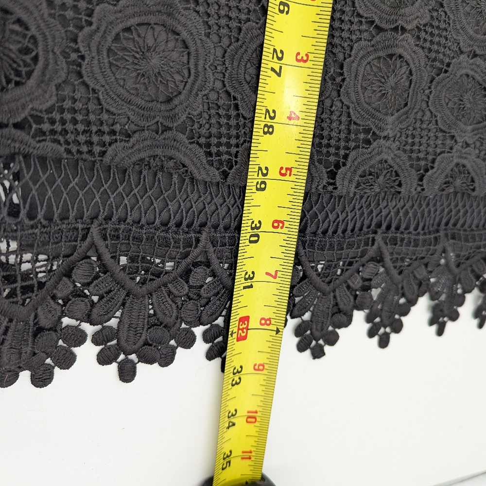 Lovers + Friends Escape Mini Dress Boho Crochet Knit Medium Sleeveless Black - Picture 7 of 11